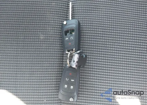 2015 Chevrolet Malibu 1Lt из США, поврежденный, VIN 1G11C5SL7FF163162